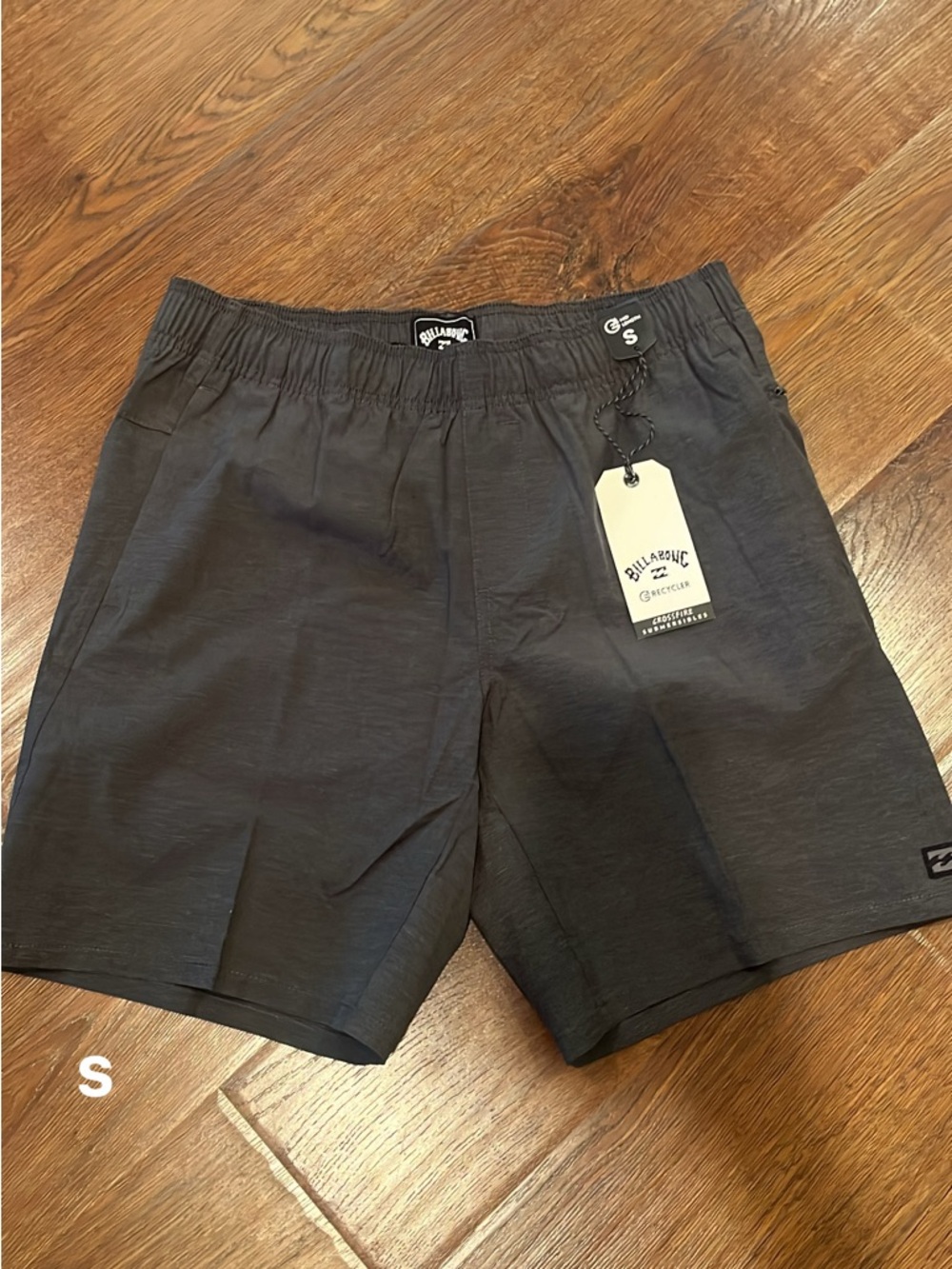 Billabong Men’s Black Hybrid Elastic Waist Shorts
